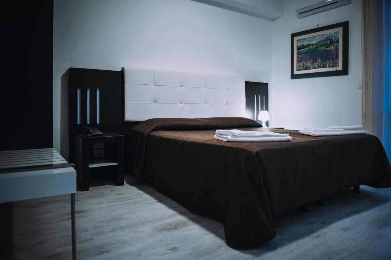 Hotel Casale Dei Greci Biancavilla Bagian luar foto