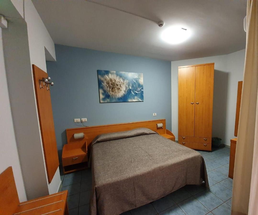 Hotel Casale Dei Greci Biancavilla Bagian luar foto