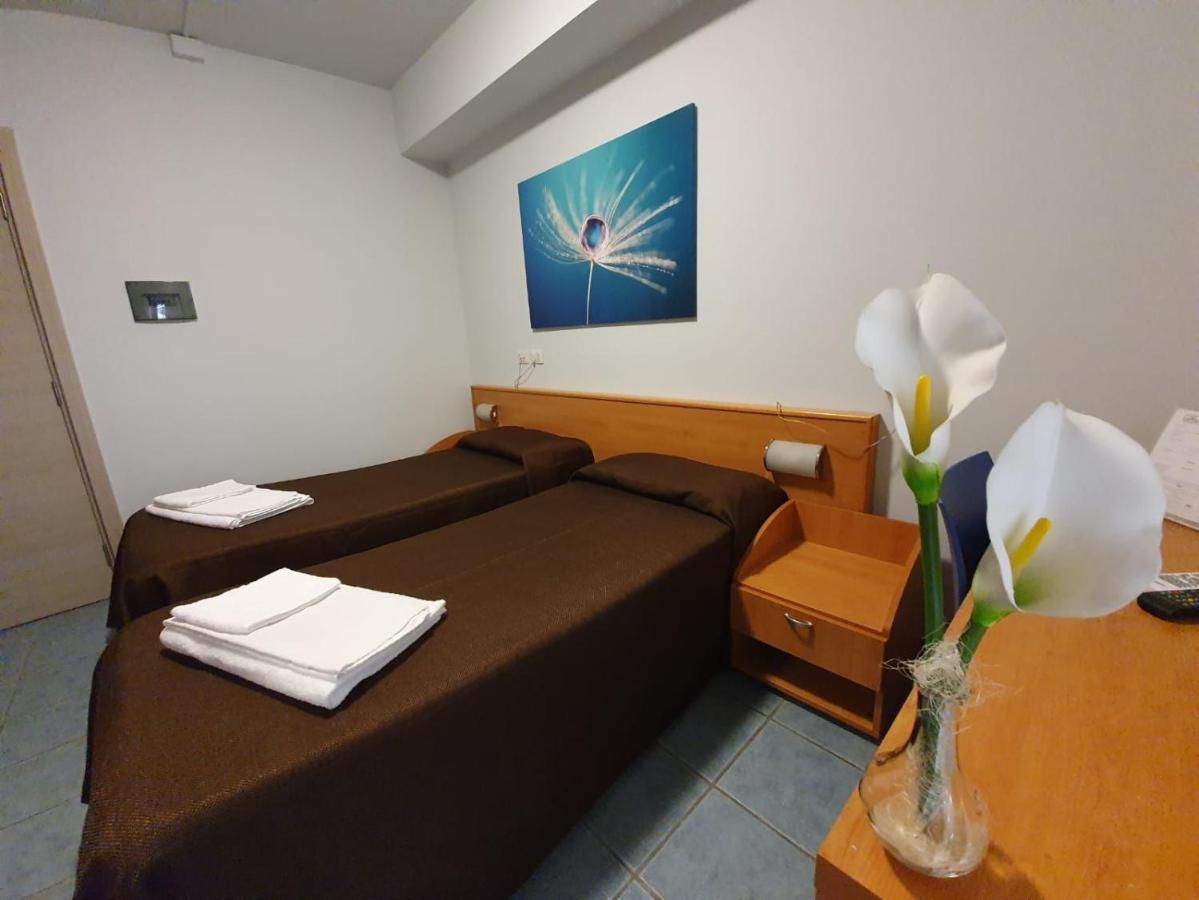 Hotel Casale Dei Greci Biancavilla Bagian luar foto